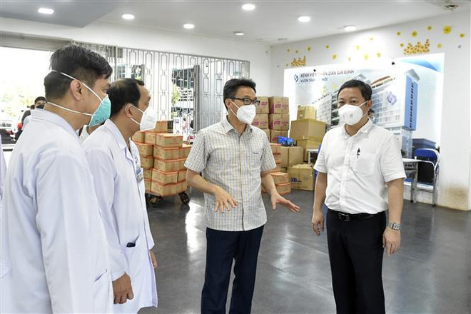 Instan a Ciudad Ho Chi Minh a centrarse en recibir y tratar a pacientes graves con COVID-19 ảnh 2 Instan a Ciudad Ho Chi Minh a centrarse en recibir y tratar a pacientes graves con COVID-19 ảnh 2