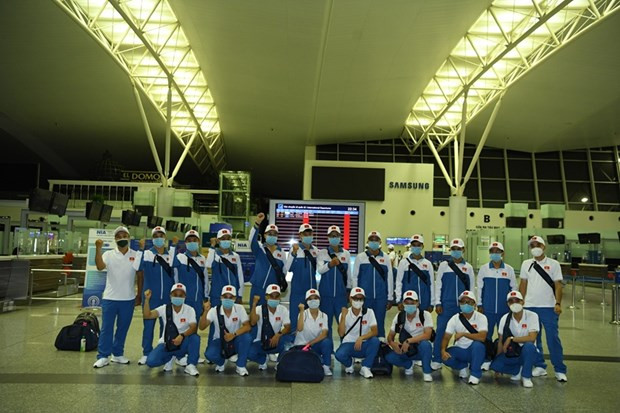 Delegación vietnamita parte rumbo a Rusia para Juegos Militares ảnh 1 Delegación vietnamita parte rumbo a Rusia para Juegos Militares ảnh 1