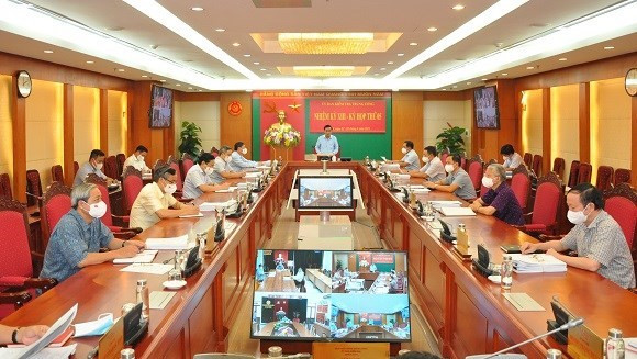 Comisión del PCV anuncia medidas disciplinarias contra funcionarios de Hanoi ảnh 1 Comisión del PCV anuncia medidas disciplinarias contra funcionarios de Hanoi ảnh 1