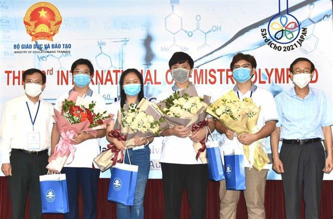 Vietnam gana tres medallas de oro en Olimpiada Internacional de Química ảnh 2 Vietnam gana tres medallas de oro en Olimpiada Internacional de Química ảnh 2