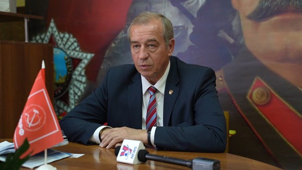 Exgobernador de provincia rusa aprecia lucha de Vietnam contra COVID-19 ảnh 1