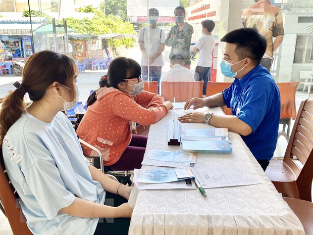 Proponen en Vietnam ofrecer ayuda financiera a trabajadores afectados por el COVID-19 ảnh 1 Proponen en Vietnam ofrecer ayuda financiera a trabajadores afectados por el COVID-19 ảnh 1