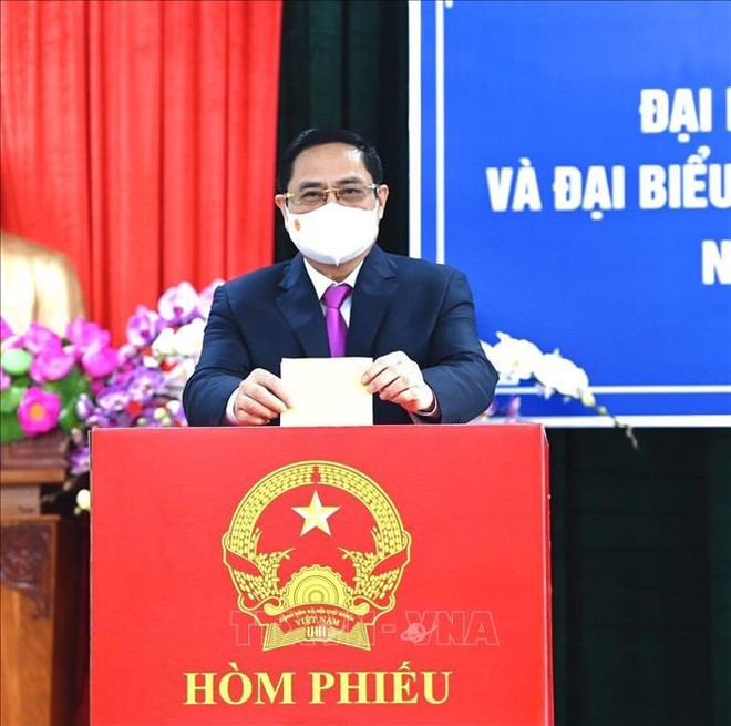 Primer ministro de Vietnam vota en elecciones legislativas en Can Tho ảnh 1 Primer ministro de Vietnam vota en elecciones legislativas en Can Tho ảnh 1