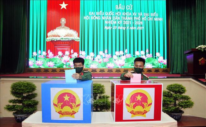 Vietnam sigue reforzando la lucha contra el COVID-19 en medio de elecciones legislativas ảnh 2