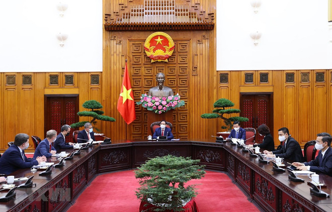 Primer ministro de Vietnam recibe a presidente de COP26 ảnh 1 Primer ministro de Vietnam recibe a presidente de COP26 ảnh 1