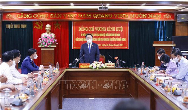 Supervisa presidente del Parlamento vietnamita jornada electoral ảnh 1 Supervisa presidente del Parlamento vietnamita jornada electoral ảnh 1
