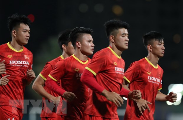 Equipo de fútbol de Vietnam se esfuerza por conseguir mejor resultado en ronda eliminatoria ảnh 1