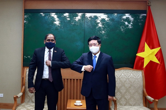 Vietnam busca cooperación con Singapur en lucha antiepidémica y acceso a vacunas ảnh 1 Vietnam busca cooperación con Singapur en lucha antiepidémica y acceso a vacunas ảnh 1