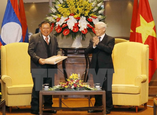 Vietnam y Laos determinados a profundizar nexos bilaterales ảnh 1 Vietnam y Laos determinados a profundizar nexos bilaterales ảnh 1