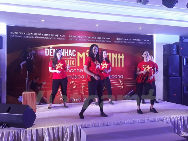 Velada música estrecha amistad entre vietnamitas y amigos latinoamericanos ảnh 1 Velada música estrecha amistad entre vietnamitas y amigos latinoamericanos ảnh 1