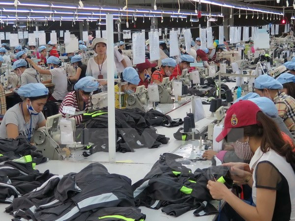 Las confecciones textiles de Vietnam cierran 2017 con crecimiento de 10,23 por ciento ảnh 1 Las confecciones textiles de Vietnam cierran 2017 con crecimiento de 10,23 por ciento ảnh 1