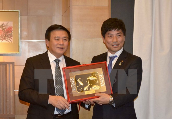 Secretario del Comité Central del PCV realiza visita de trabajo en Japón ảnh 1 Secretario del Comité Central del PCV realiza visita de trabajo en Japón ảnh 1
