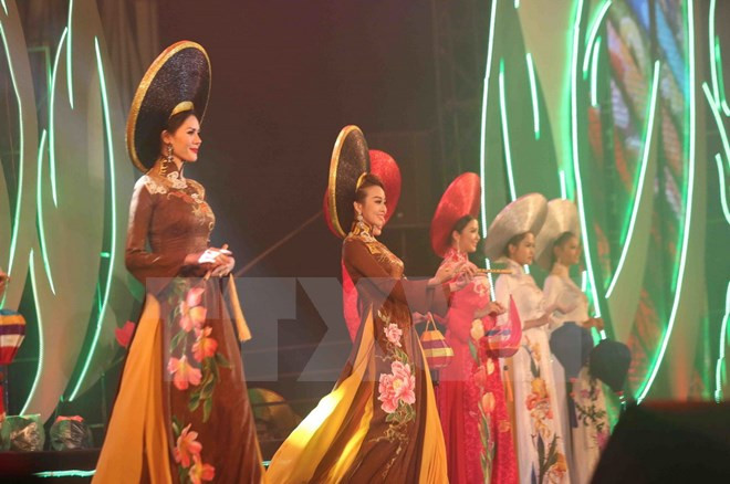 Clausuran Festival de Flores Da Lat 2017 ảnh 1 Clausuran Festival de Flores Da Lat 2017 ảnh 1