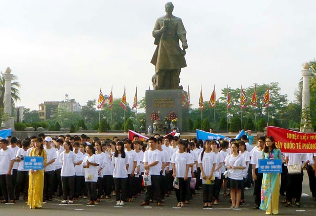 Saludan en Vietnam Día Internacional contra la Droga ảnh 1 Saludan en Vietnam Día Internacional contra la Droga ảnh 1