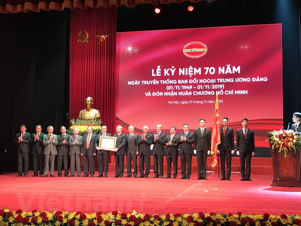 Honran contribuciones de Comisión de Relaciones Exteriores del Partido Comunista de Vietnam ảnh 1 Honran contribuciones de Comisión de Relaciones Exteriores del Partido Comunista de Vietnam ảnh 1