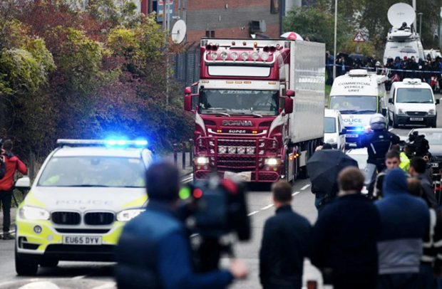 Envía premier vietnamita condolencias a familias de víctimas de tragedia en Essex ảnh 1 Envía premier vietnamita condolencias a familias de víctimas de tragedia en Essex ảnh 1