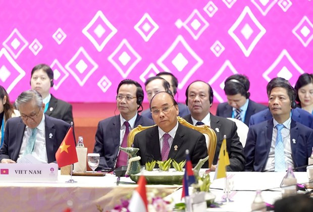 Concluye primer ministro vietnamita participación en XXXV Cumbre de ASEAN ảnh 1 Concluye primer ministro vietnamita participación en XXXV Cumbre de ASEAN ảnh 1