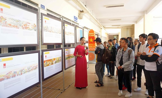 Exposición digital reafirma soberanía de Vietnam sobre archipiélagos de Hoang Sa y Truong Sa ảnh 1 Exposición digital reafirma soberanía de Vietnam sobre archipiélagos de Hoang Sa y Truong Sa ảnh 1