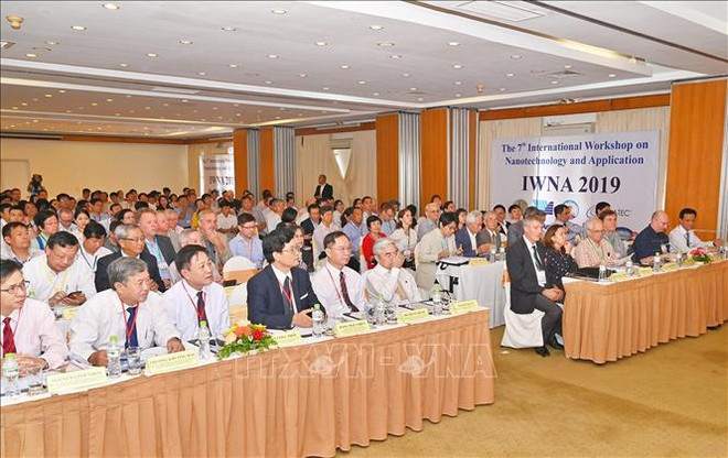 Efectúan en Vietnam simposio internacional sobre nanotecnología ảnh 1 Efectúan en Vietnam simposio internacional sobre nanotecnología ảnh 1