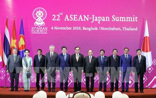 Ratifica Japón disposición de duplicar la asistencia crediticia a la ASEAN ảnh 1 Ratifica Japón disposición de duplicar la asistencia crediticia a la ASEAN ảnh 1