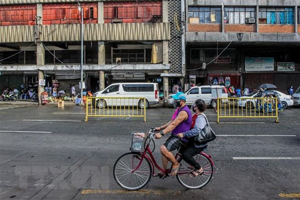 Filipinas prolonga restricciones para prevenir el COVID-19 ảnh 1 Filipinas prolonga restricciones para prevenir el COVID-19 ảnh 1