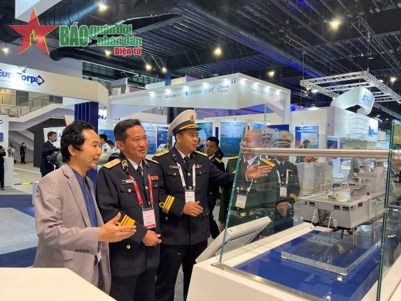 Vietnam participa en Exposición de Defensa Marítima Internacional ảnh 1 Vietnam participa en Exposición de Defensa Marítima Internacional ảnh 1