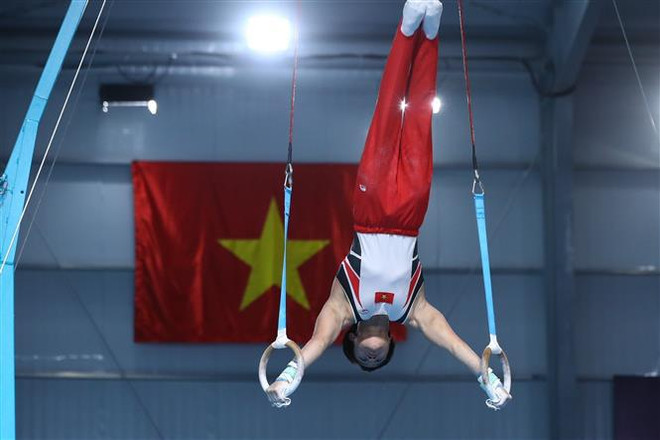Atletas vietnamitas siguen conquistando medallas multicolores en SEA Games 32 ảnh 3 Atletas vietnamitas siguen conquistando medallas multicolores en SEA Games 32 ảnh 3