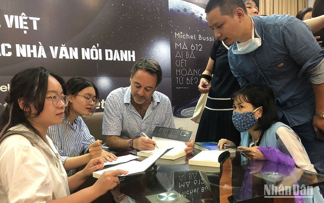 En Hanoi actividades por Días de la Literatura Europea 2023 ảnh 1
