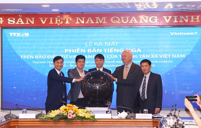 Estrena periódico electrónico VietnamPlus versión en idioma ruso ảnh 1