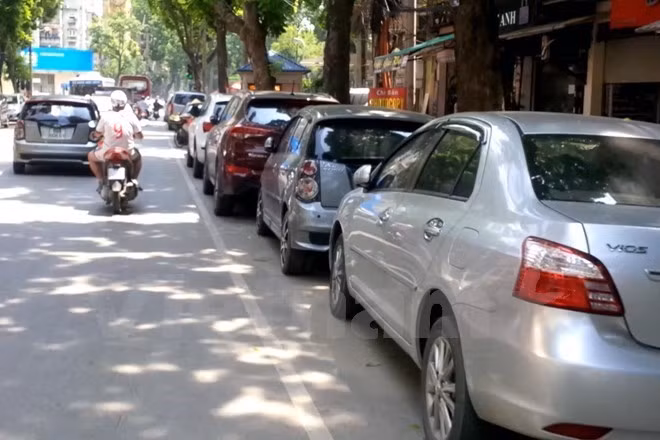 Hanoi estimula inversión en construcción de estacionamientos subterráneos ảnh 1