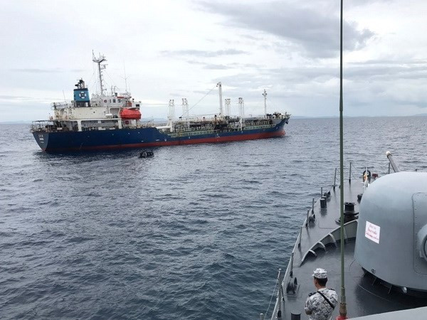 Malasia investiga ataque a petrolero tailandés ảnh 1 Malasia investiga ataque a petrolero tailandés ảnh 1