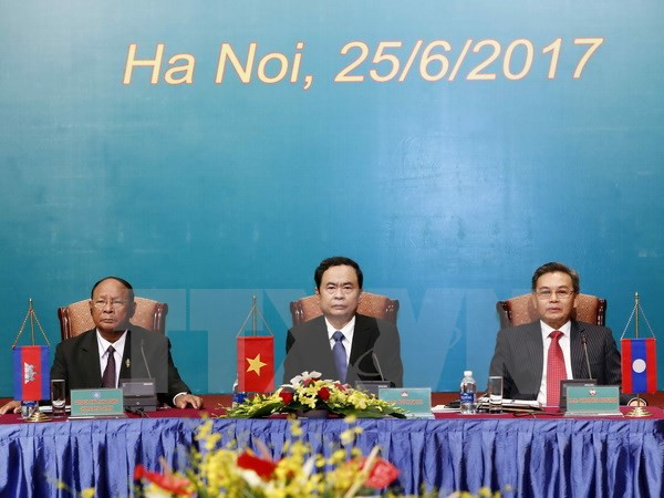 Frentes de Patria de Vietnam, Laos y Camboya impulsan cooperación ảnh 1 Frentes de Patria de Vietnam, Laos y Camboya impulsan cooperación ảnh 1
