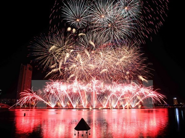 Concluye en Vietnam festival internacional de fuegos artificiales ảnh 1
