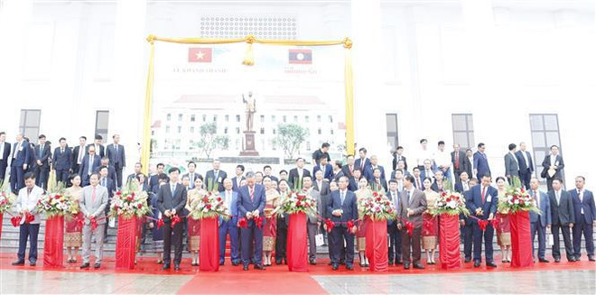 Inauguran Academia Política de Policía de Laos, regalo especial de Vietnam ảnh 1 Inauguran Academia Política de Policía de Laos, regalo especial de Vietnam ảnh 1
