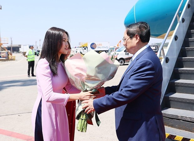 Primer ministro llega a Sao Paulo para iniciar su visita a Brasil ảnh 1 Primer ministro llega a Sao Paulo para iniciar su visita a Brasil ảnh 1