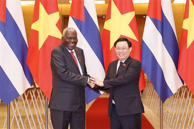 Vietnam valora nexos de amistad tradicional con Cuba ảnh 1 Vietnam valora nexos de amistad tradicional con Cuba ảnh 1