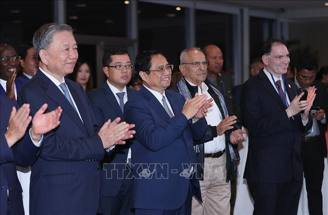 Celebran 78 aniversario del Día Nacional de Vietnam en Nueva York ảnh 4 Celebran 78 aniversario del Día Nacional de Vietnam en Nueva York ảnh 4