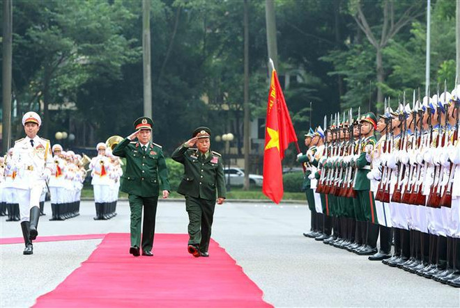 Vietnam y Laos fortalecen cooperación entre fuerzas militares ảnh 1 Vietnam y Laos fortalecen cooperación entre fuerzas militares ảnh 1