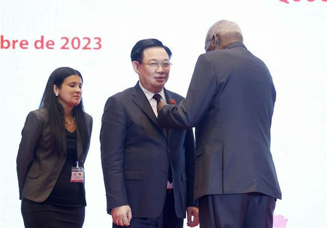 Vietnam valora nexos de amistad tradicional con Cuba ảnh 3 Vietnam valora nexos de amistad tradicional con Cuba ảnh 3
