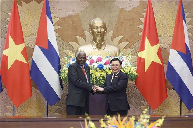 Delegación de alto nivel de Cuba concluye con éxito visita a Vietnam ảnh 1 Delegación de alto nivel de Cuba concluye con éxito visita a Vietnam ảnh 1