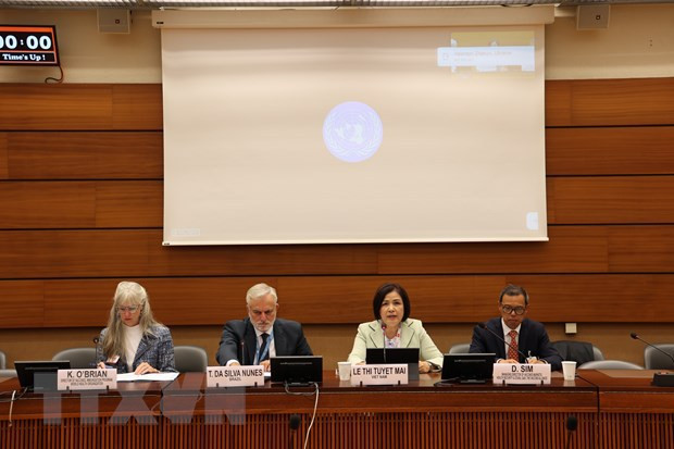 Vietnam participa en reunión trimestral del Comité de ASEAN en Ginebra ảnh 1 Vietnam participa en reunión trimestral del Comité de ASEAN en Ginebra ảnh 1
