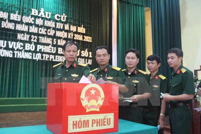Vota el 95,84 % del electorado vietnamita, según cifra actualizada hasta 17:00 ảnh 1 Vota el 95,84 % del electorado vietnamita, según cifra actualizada hasta 17:00 ảnh 1