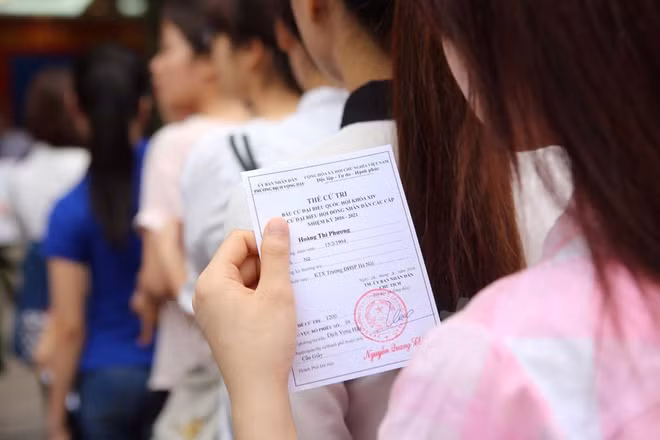 Elecciones generales: Estudiantes se incorporan a gran fiesta de pueblo ảnh 4