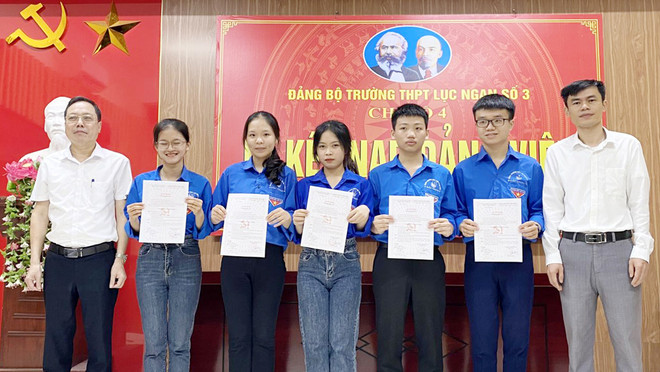 Bac Giang se centra en construcción del Partido y sistema político ảnh 1 Bac Giang se centra en construcción del Partido y sistema político ảnh 1