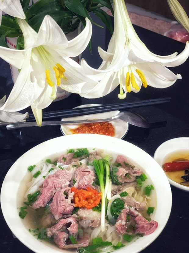 Quintaesencia cultural tradicional de Vietnam atrapada en turismo culinario de Hanoi ảnh 3