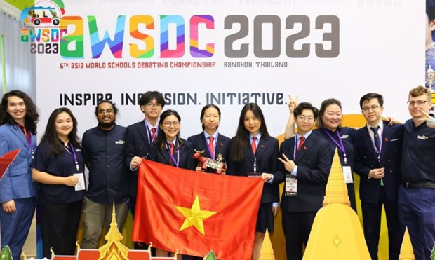 Mayor concurso de debate escolar del mundo acontece en Vietnam por primera vez ảnh 1 Mayor concurso de debate escolar del mundo acontece en Vietnam por primera vez ảnh 1