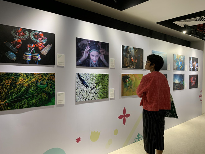 Concurso fotográfico expresa los colores vívidos de la cultura vietnamita ảnh 1 Concurso fotográfico expresa los colores vívidos de la cultura vietnamita ảnh 1