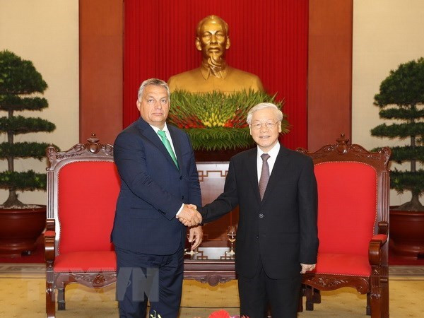 Visita del dirigente partidista vietnamita a Hungría abre expectativas a nexos bilaterales ảnh 1 Visita del dirigente partidista vietnamita a Hungría abre expectativas a nexos bilaterales ảnh 1