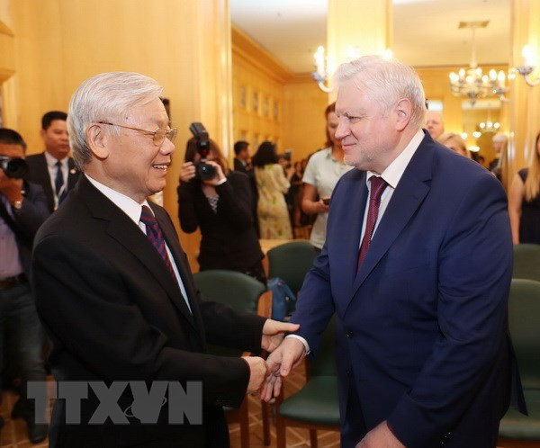 Dirigente partidista de Vietnam se reúne con presidente del Partido Rusia Justa ảnh 1 Dirigente partidista de Vietnam se reúne con presidente del Partido Rusia Justa ảnh 1