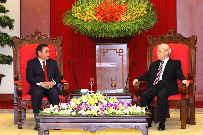 Dirigente partidista vietnamita apoya cooperación con Frente de Construcción Nacional de Laos ảnh 1 Dirigente partidista vietnamita apoya cooperación con Frente de Construcción Nacional de Laos ảnh 1